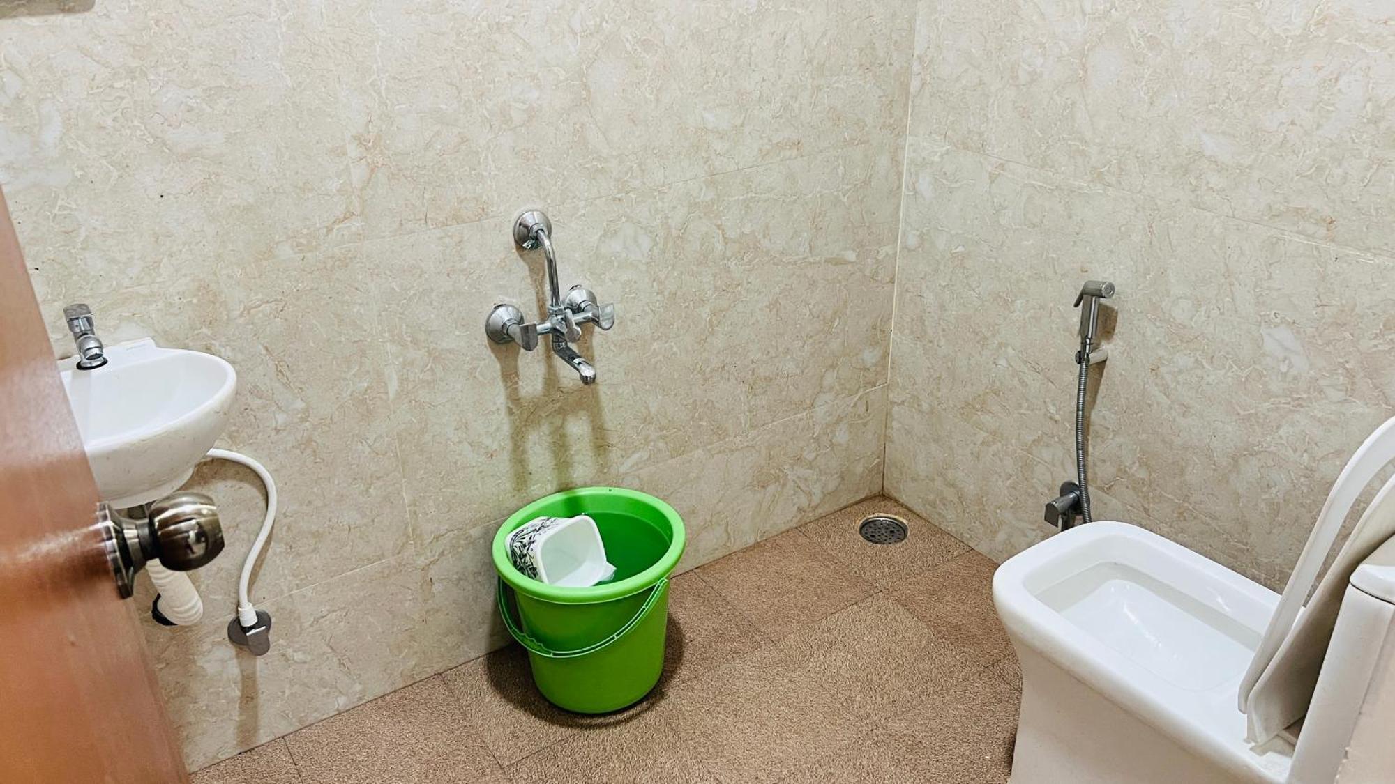 Hidden Doors Apartment ウーティ エクステリア 写真